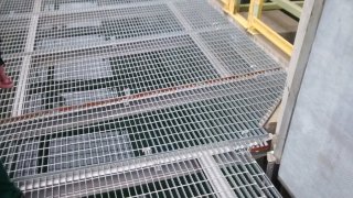 Adequação das grades do piso da Torre de Resfriamento - UTE 