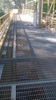 Adequação das grades do piso da Torre de Resfriamento - UTE 